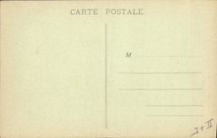 CPA Folklore Environs de Douarnenez Femme de Ploare Costume porte pour le pardon de Ste Anne la Palue 