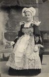 CPA Folklore Mariee de Pont Aven Mariage 