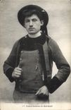 CPA Folklore Jeune homme de Quimper
