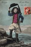 CPA Folklore Bretagne Le petit Breton vous salue