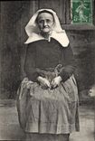 CPA Folklore Coiffe de vieille bretonne