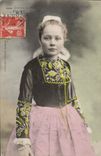 CPA Folklore Costume de fete Quimper
