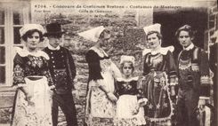 CPA Folklore Concours de costumes bretons Costumes de mariages Coiffe de Ceremonie 