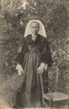 CPA Folklore Jeune femme de St Gildas de Rhuys