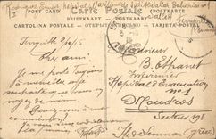 CPA Palmiers portant leurs regimes de dattes 