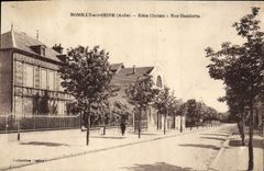 CPA Eden Cinema Rue Gambetta Romilly sur Seine 