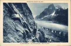 Vintage Postcard Alpinism Chamonix Mont Blanc the bad step Sea of ice