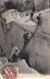 Vintage Postcard Alpinism Passage of a scale road of Mont Blanc