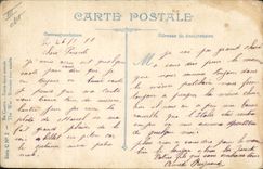 CPA Militaria Entre deux assauts