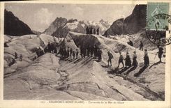 Vintage Postcard Alpinism Chamonix Mont Blanc Crossed of the sea of ice