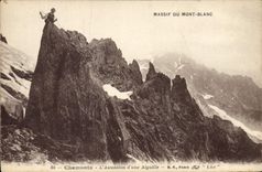 CPA Alpinisme Chamonix L'ascension d'une aiguille Massif du Mont Blanc 