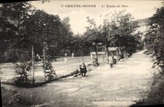 Vintage Postcard Chatelguyon Tennis the tennis of the park