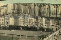 CPA Le Treport Jeu de Tennis du casino (carte toilee) 