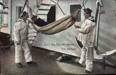 CPA Militaria La vie du marin Un hamac
