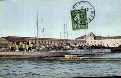 CPA Militaria La vie du marin L'arsenal