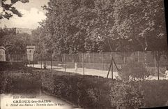 CPA Tennis dans le parc Hotel des Bains Greoux les Bains 