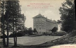 CPA Font Romeu Le Grand Hotel et les courts de Tennis 