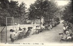 CPA Tennis Dans le parc Chatelguyon 