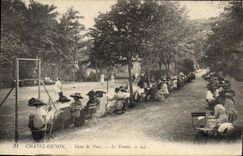 CPA Tennis Chatelguyon Dans le parc 