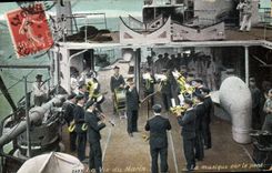 CPA Militaria Marins La vie du marin La musique sur le pont 