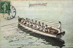 CPA Militaria La vie du marin Un canot major 