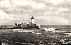 Modern Postcard Headlight Valras Beach