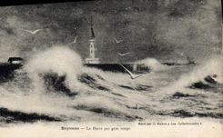 CPA Phare Bayonne La Barre par gros temps