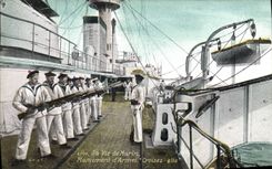 Vintage Postcard Militaria the life of the Maniement sailor of weapons Cross ette