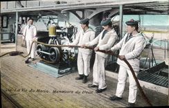 Vintage Postcard Militaria the life of the sailor Operates winch