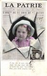 CPA Fantaisie Journaux Journal La Patrie Enfant