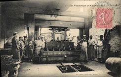 CPA Folklore Vigne Vendanges Champagne Le pressoir TOP