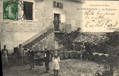 Vintage Postcard Folklore Wine Vineyards Champagne pressing SIGNAL