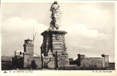 CPA Phare La Pointe du Raz ND des Naufrages 