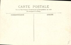 CPA Publicite Suzanne Portail de l'eglise Dubonnet Le Petit Parisien Chocolat Lombart