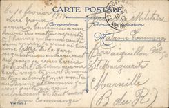 CPA Militaria La croix de guerre comme on la gagne Medaille