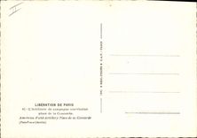Modern Postcard Militaria Liberation of Paris the American field artillery places Harmony