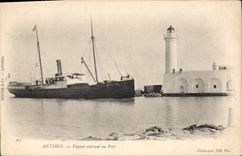 CPA Phare Antibes Vapeur entrant au port Bateau