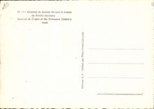 Vintage Postcard Militaria General de Gaulle in front of the tomb of the unknown soldier