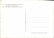 CPA Militaria Des prisonniers allemands sont emmenes par des soldats americains