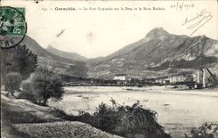 CPA Pont suspendu sur le Drac et le Mont Rachais Grenoble