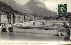 CPA Pont suspendu l'Isere et le Saint Eynard Grenoble 