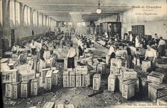 CPA Folklore Vin Vendanges Champagne Moet & Chandon Salle d'expedition 