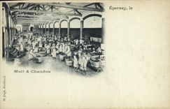 CPA Folklore Vin Vendanges Champagne Epernay Moet & Chandon 