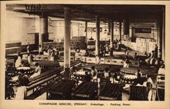 CPA Folklore Vin Vendanges Champagne Mercier Epernay Emballage 