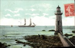 Vintage Postcard St Nazaire the Headlight of City be Martin