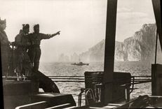 Modern Postcard Militaria Of Tunis has His the Italian dimension is in sight