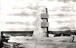 Modern Postcard Militaria Holy Marie of the Mount and her surroundings Utah Beach Breach of Saint Martin de Varreville