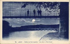CPA Pont Agen Tablier du pont suspendu Au fond le pont canal