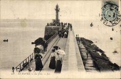 Vintage Postcard Headlight Le Havre the pier