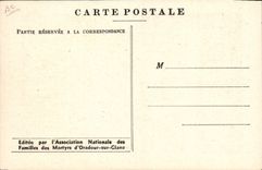 CPM Militaria Oradour sur Glane Le Generale de Gaulle depose une plaque commemorative sur la fosse commune des victimes